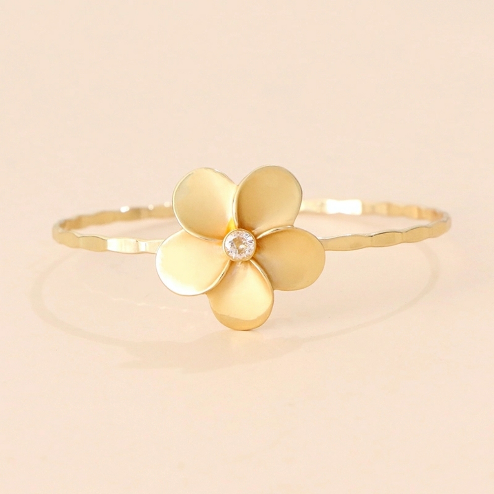 Gold plated flower bangle
